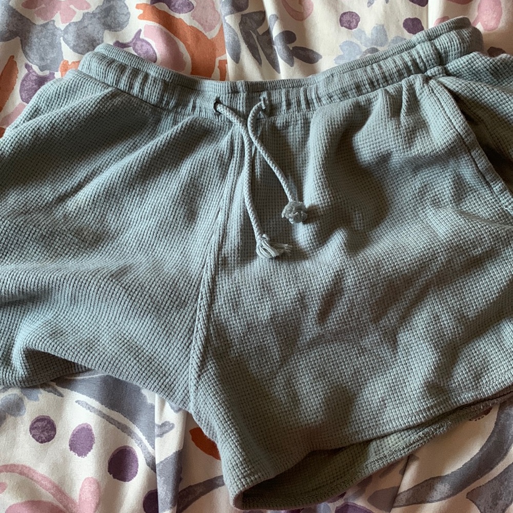 Brandy Melville shorts